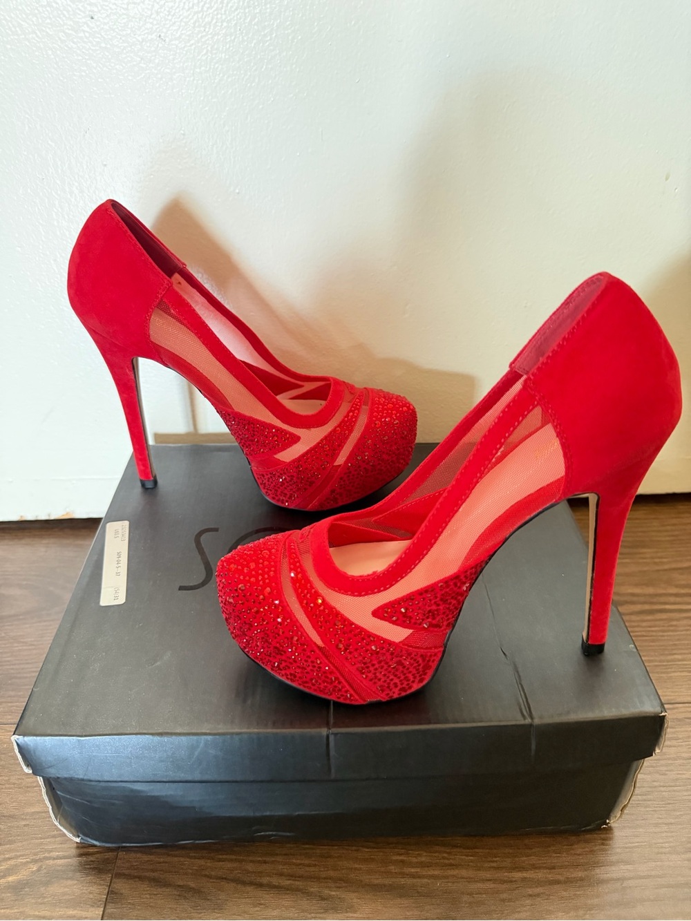 *BRAND NEW* Sofree Red Crystal Platform Stiletto Mesh SeeThrough Pump Suede Heel